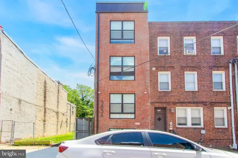 3836 Haverford Avenue Unit 3, Philadelphia, PA MLS: PAPH2462632