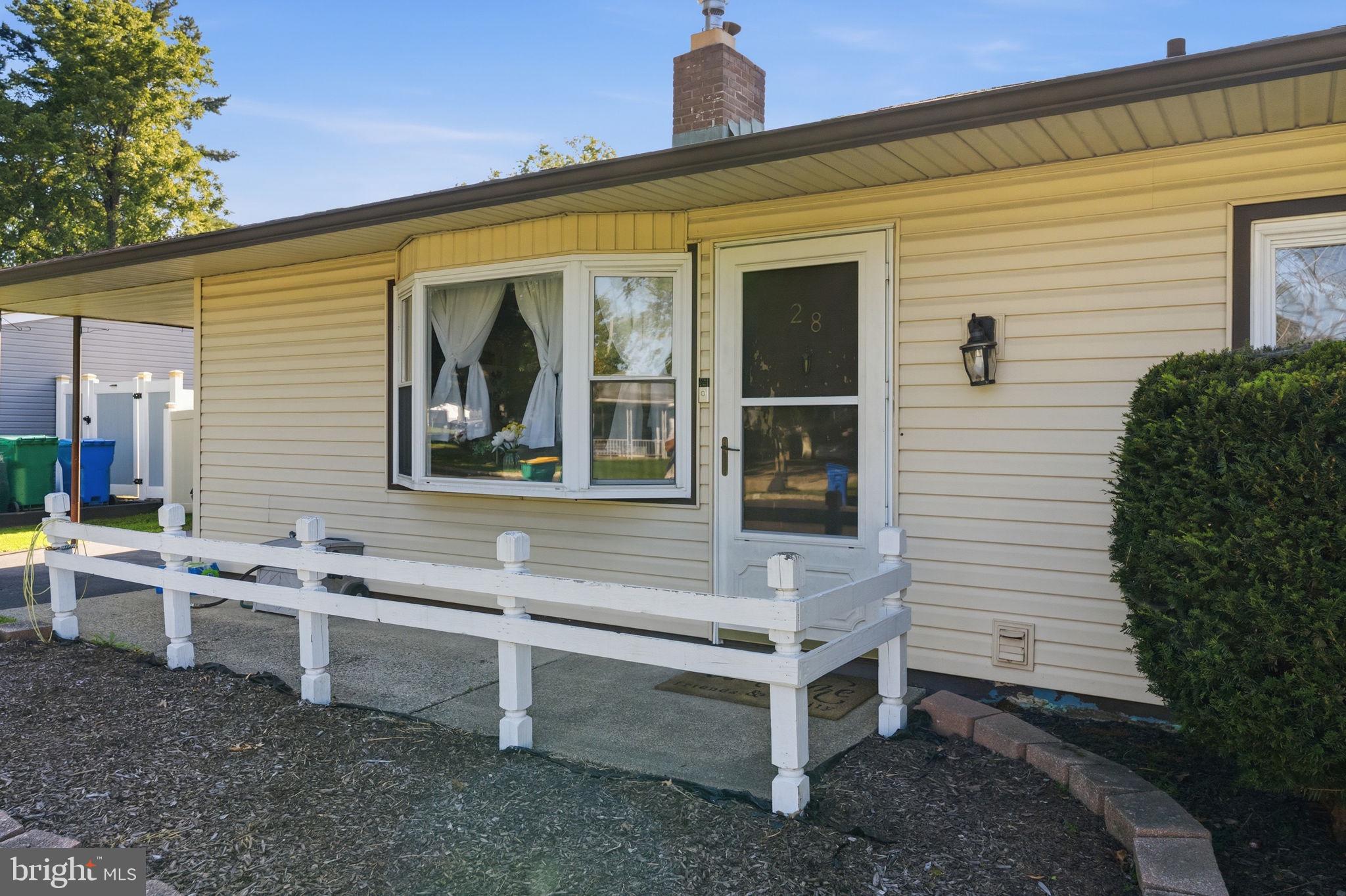 28 ORCHARD LANE