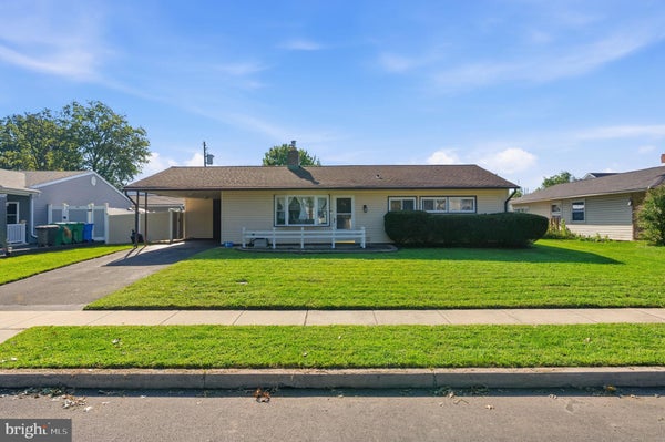 28 ORCHARD LN, LEVITTOWN, PA 19055 - Image ff5c4e57c2f1a6db20882baa892373d0/286908693