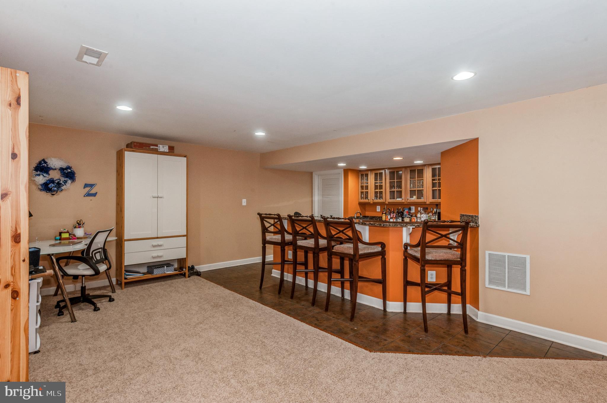 GLENBROOK - Residential