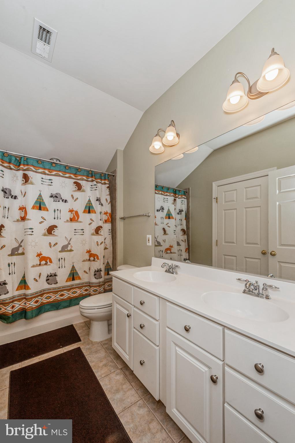 GLENBROOK - Residential