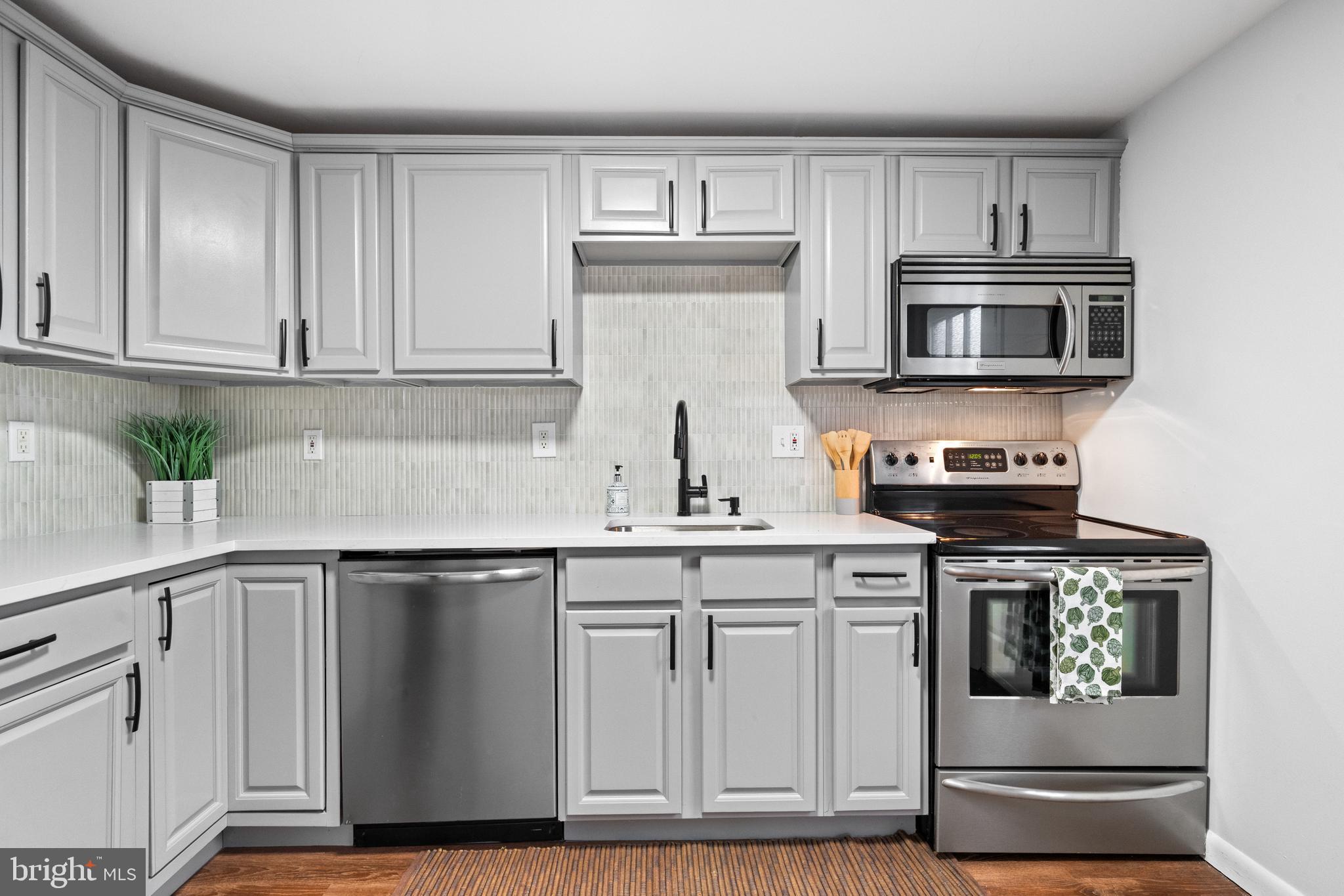 SOUTHERN VILLA - Residential