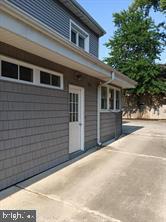1093 DELSEA DRIVE