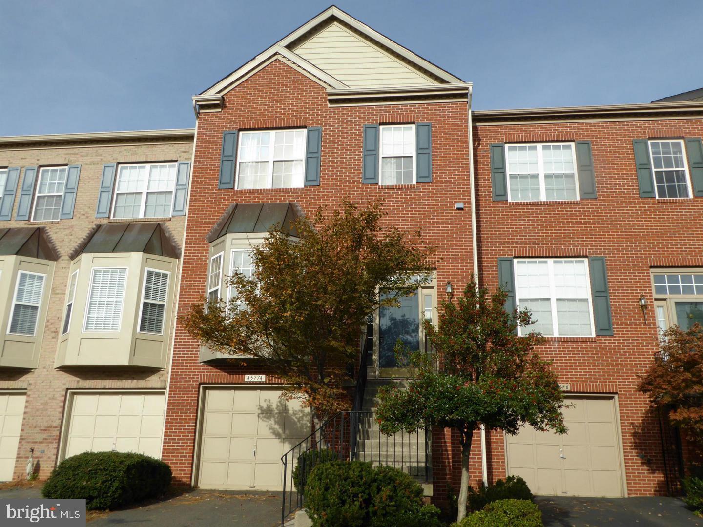 COLONNADE AT DULLES - Residential Lease