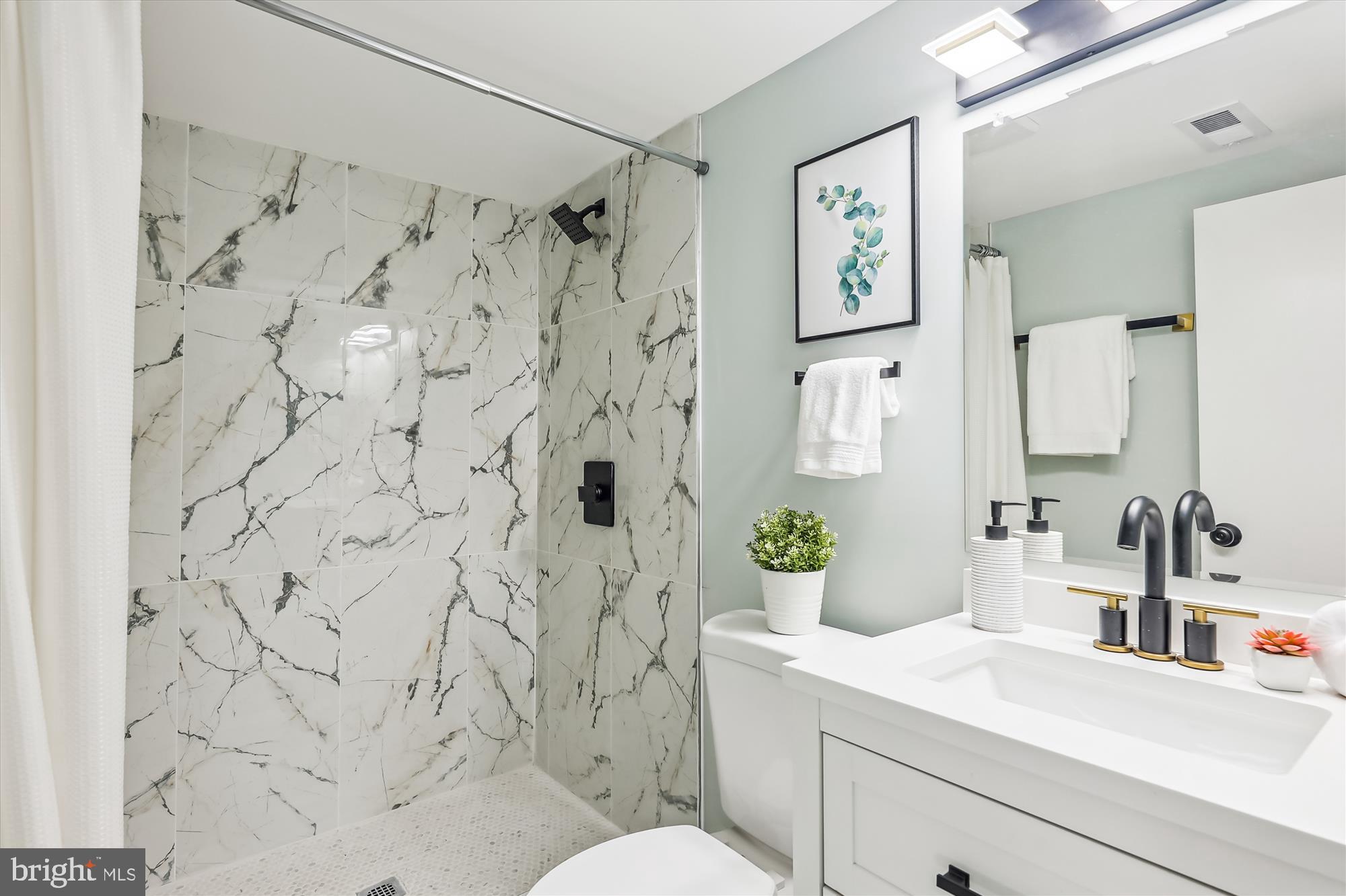 WILLIAMSBURG ESTATES - Residential