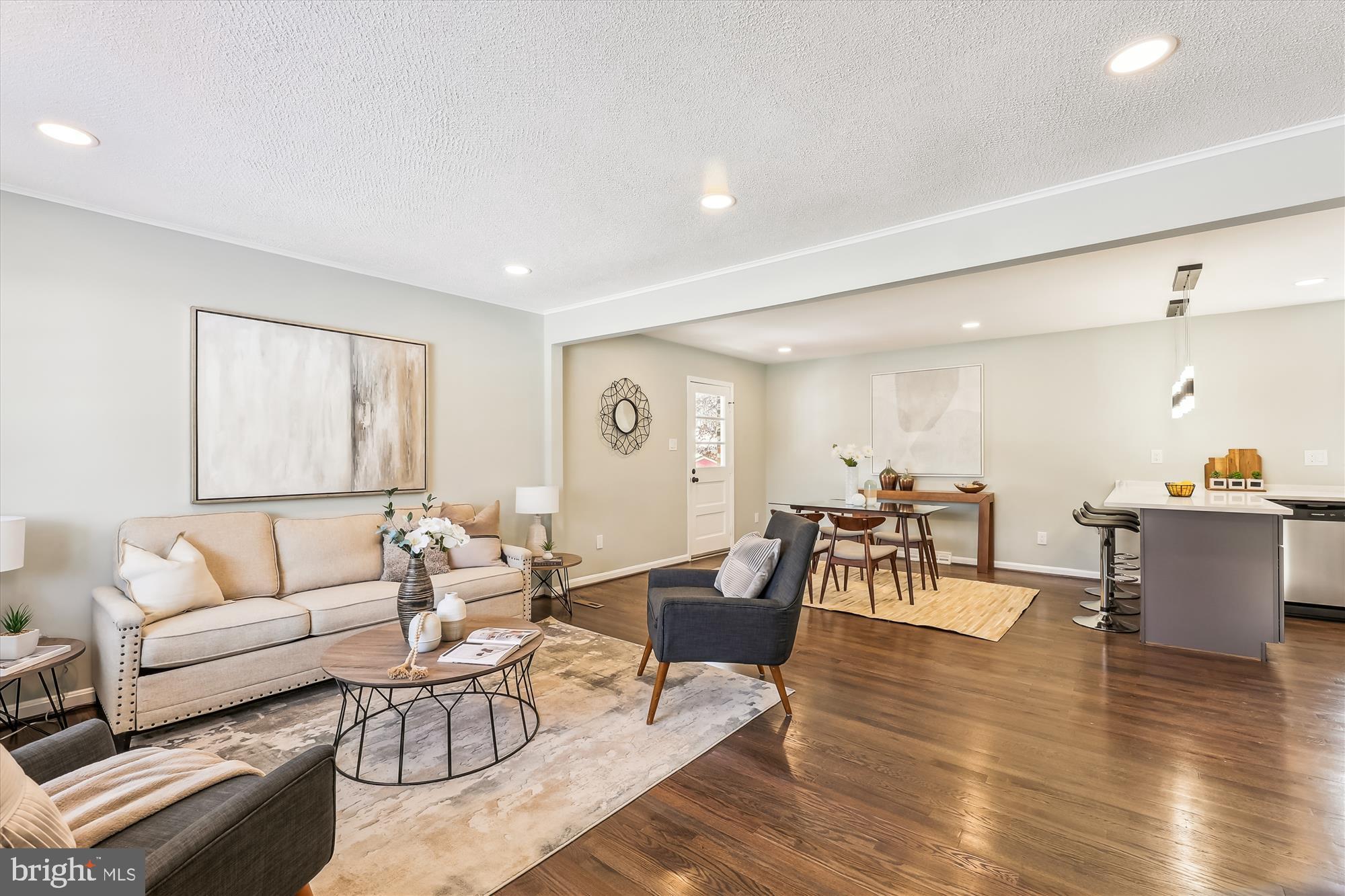 WILLIAMSBURG ESTATES - Residential