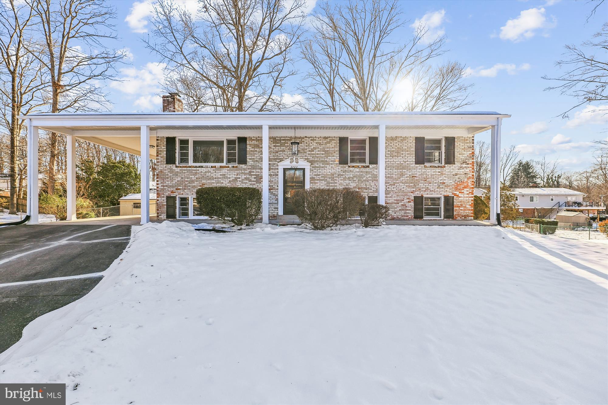 WILLIAMSBURG ESTATES - Residential