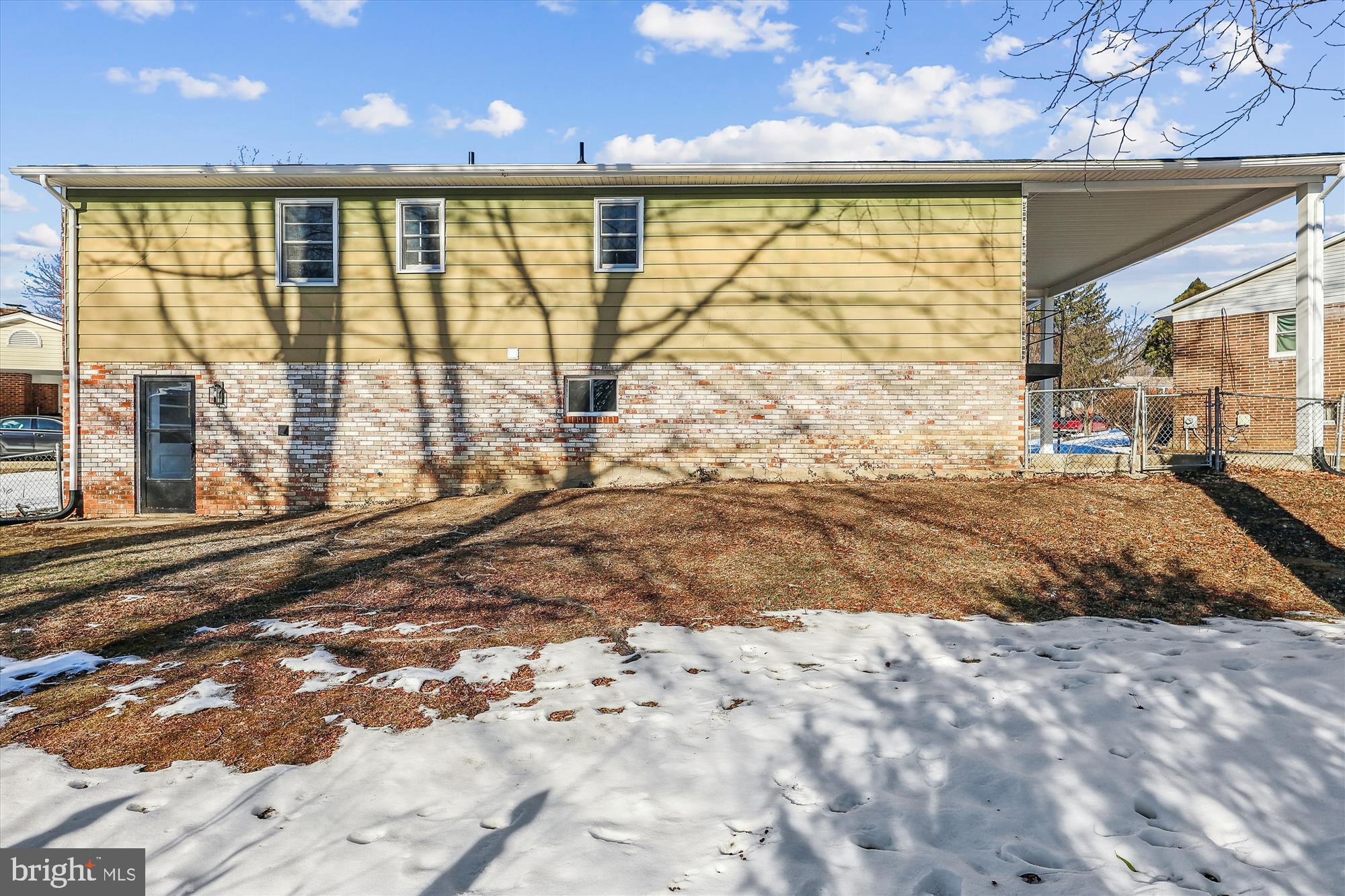 WILLIAMSBURG ESTATES - Residential