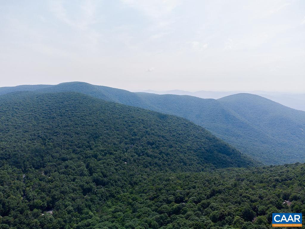 WINTERGREEN RESORT - Land