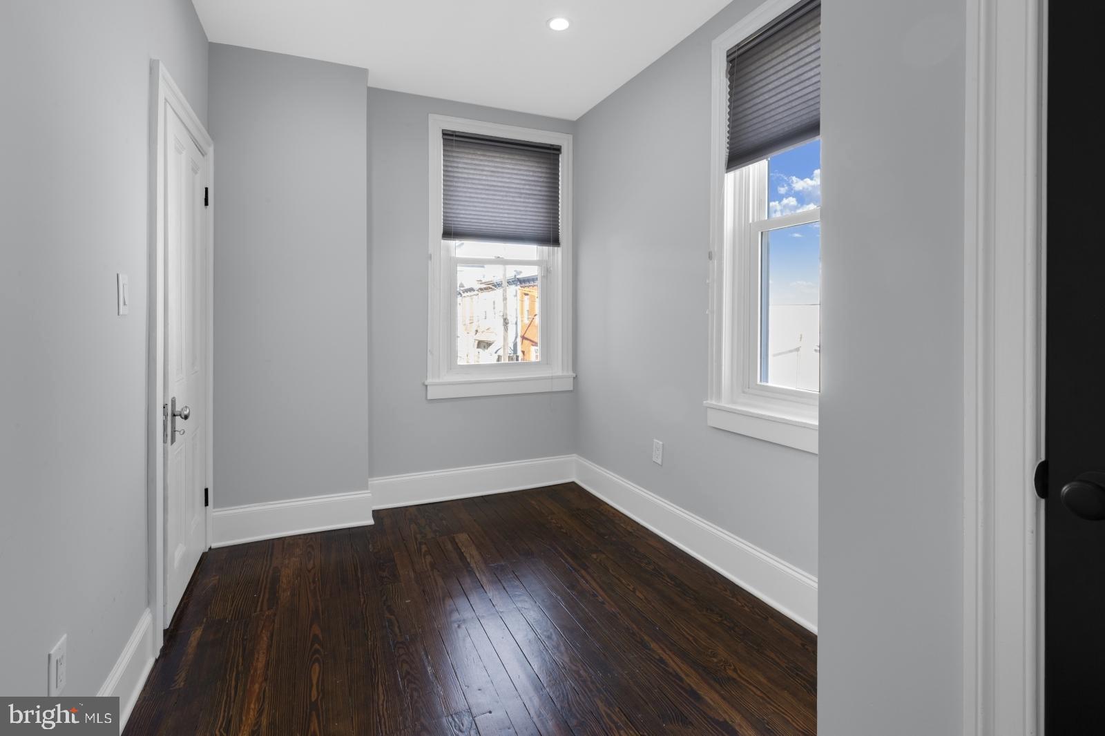 OLDE RICHMOND - Residential Lease