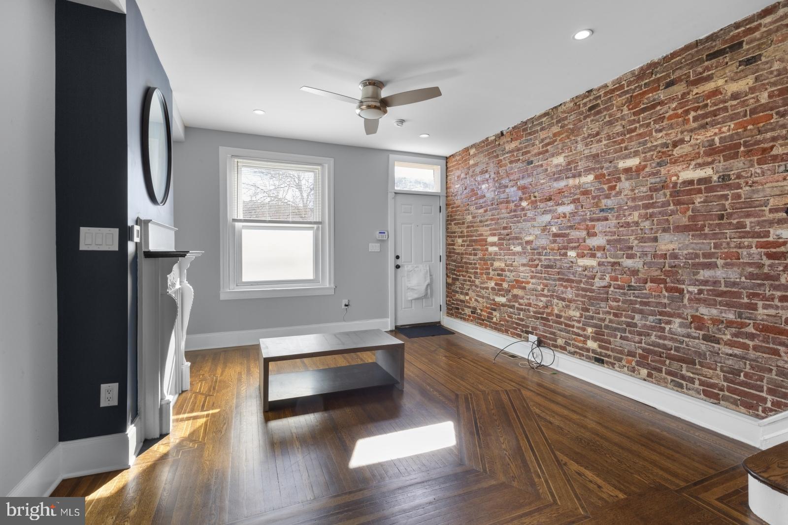 OLDE RICHMOND - Residential Lease