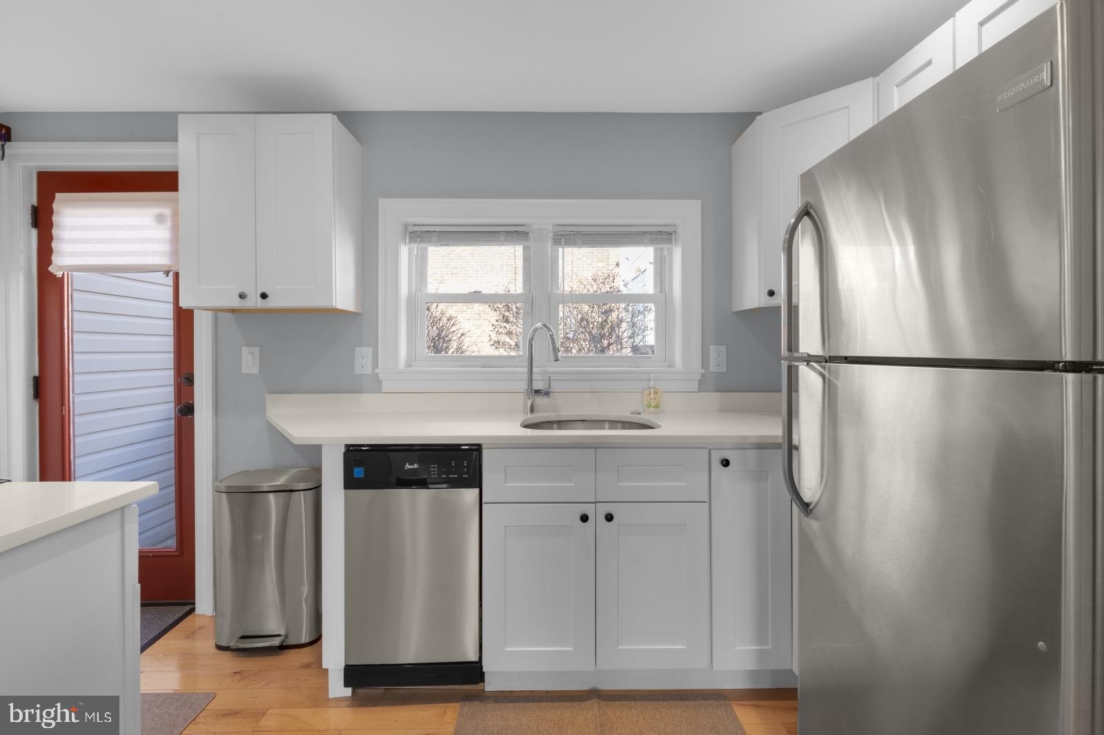 OLDE RICHMOND - Residential Lease