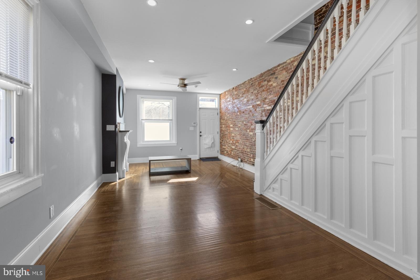 OLDE RICHMOND - Residential Lease