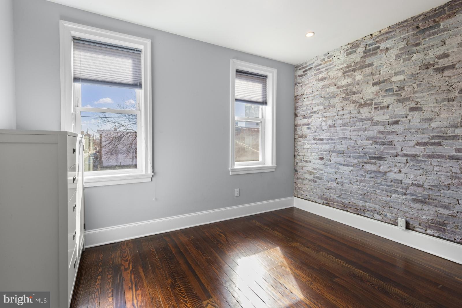 OLDE RICHMOND - Residential Lease