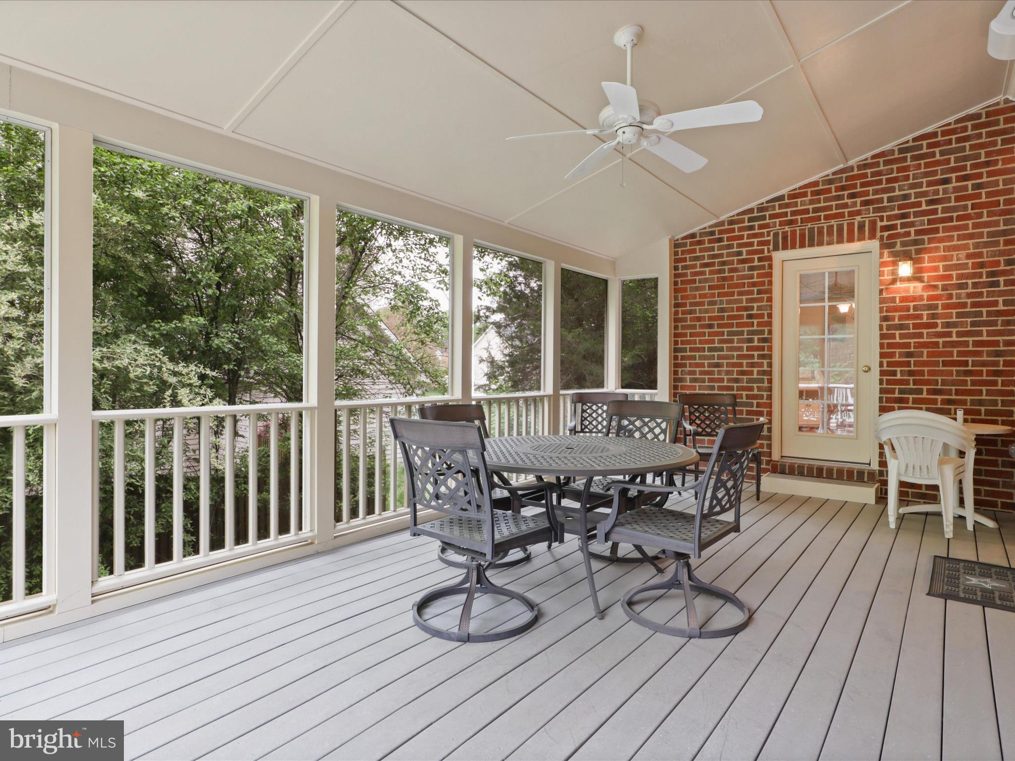 POPLAR TREE - Residential