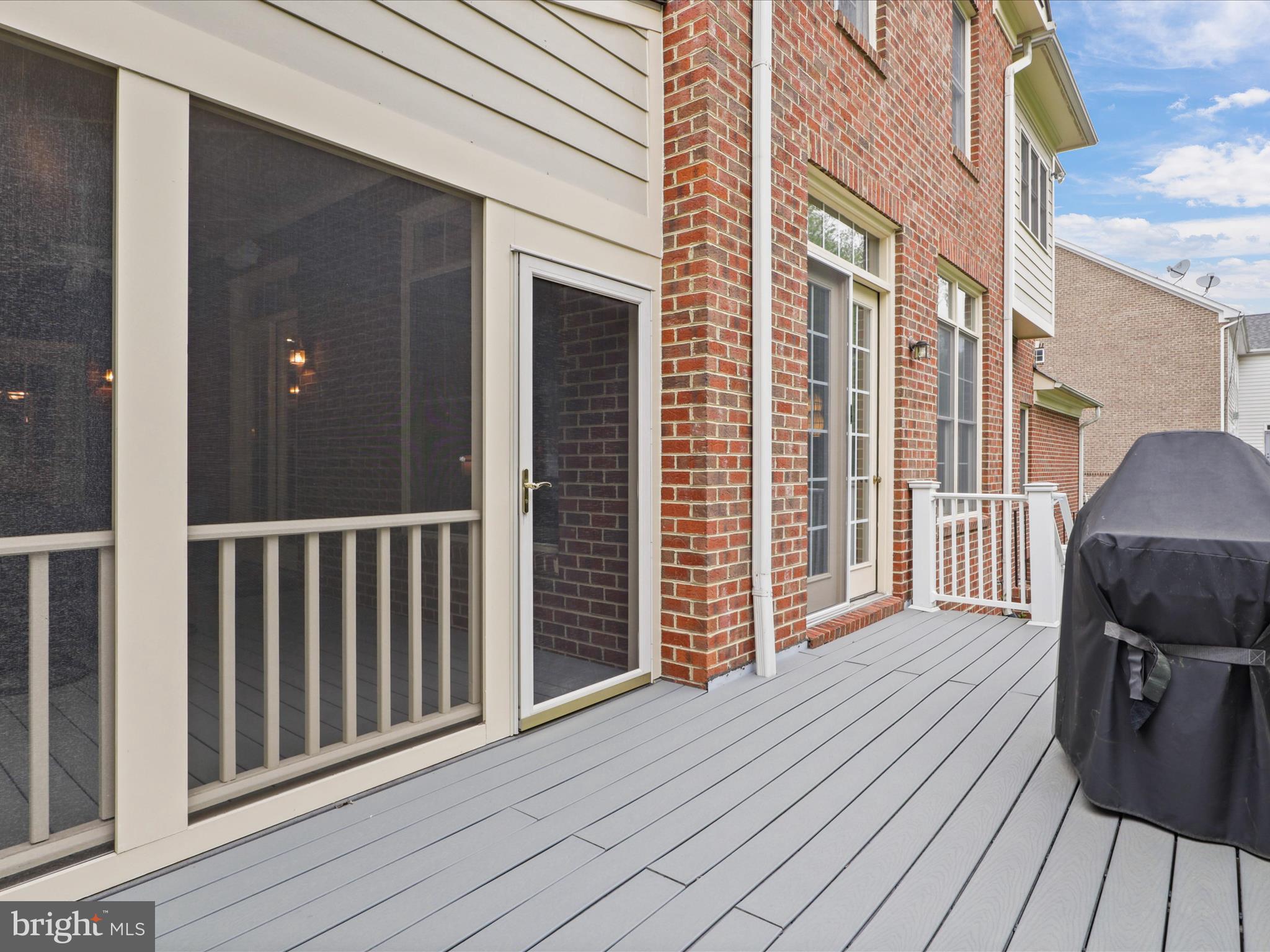 POPLAR TREE - Residential