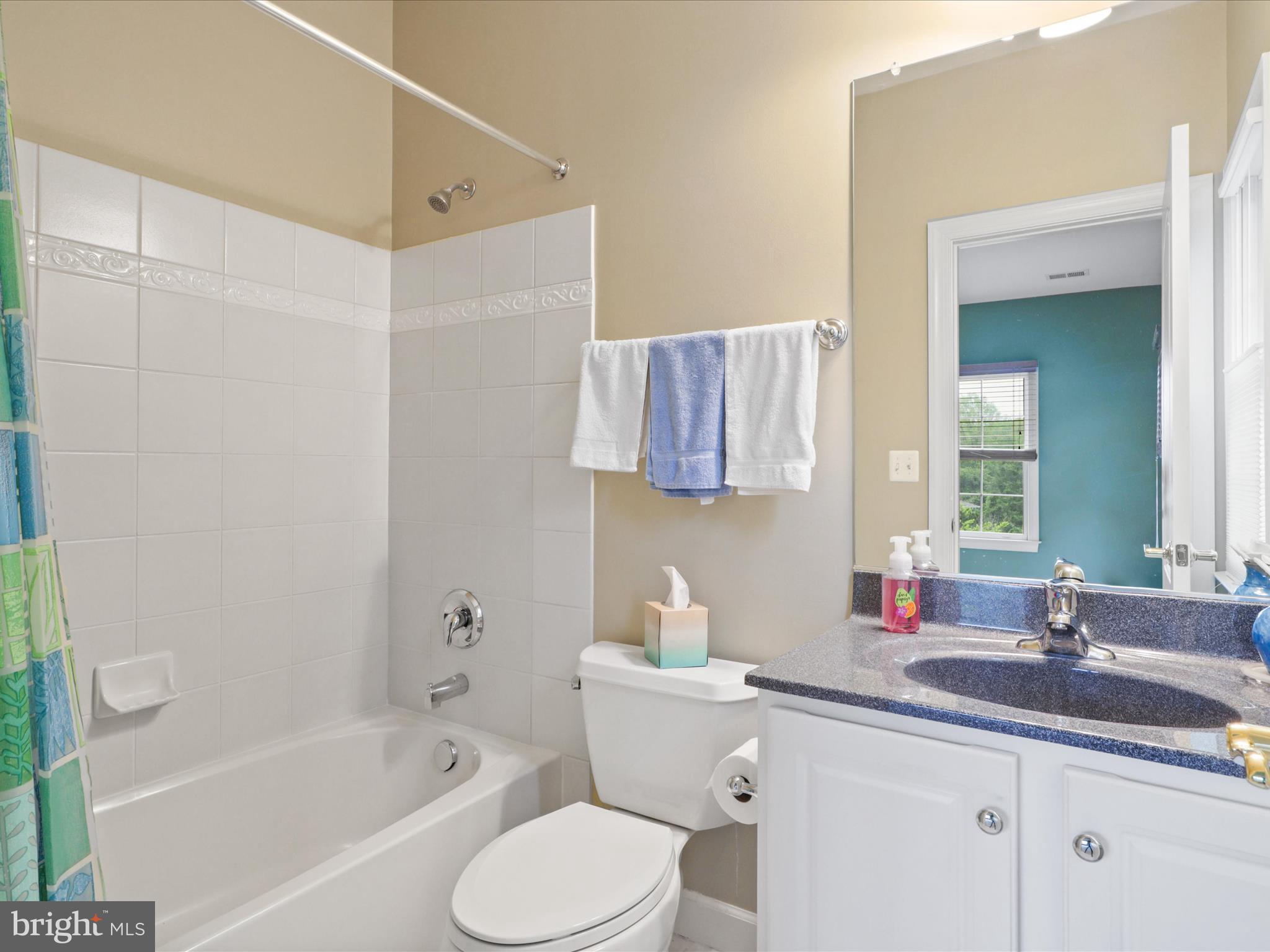 POPLAR TREE - Residential