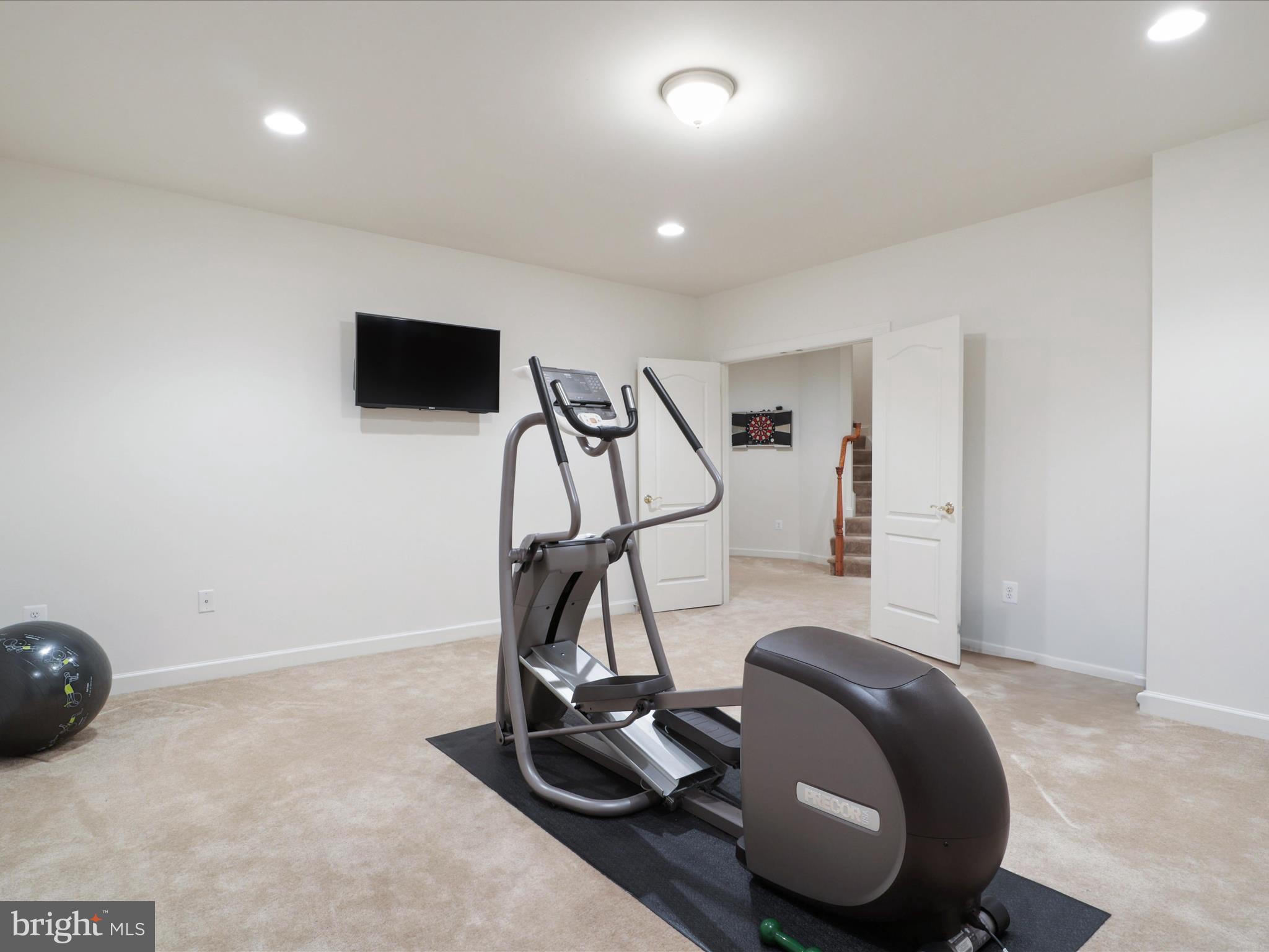 POPLAR TREE - Residential