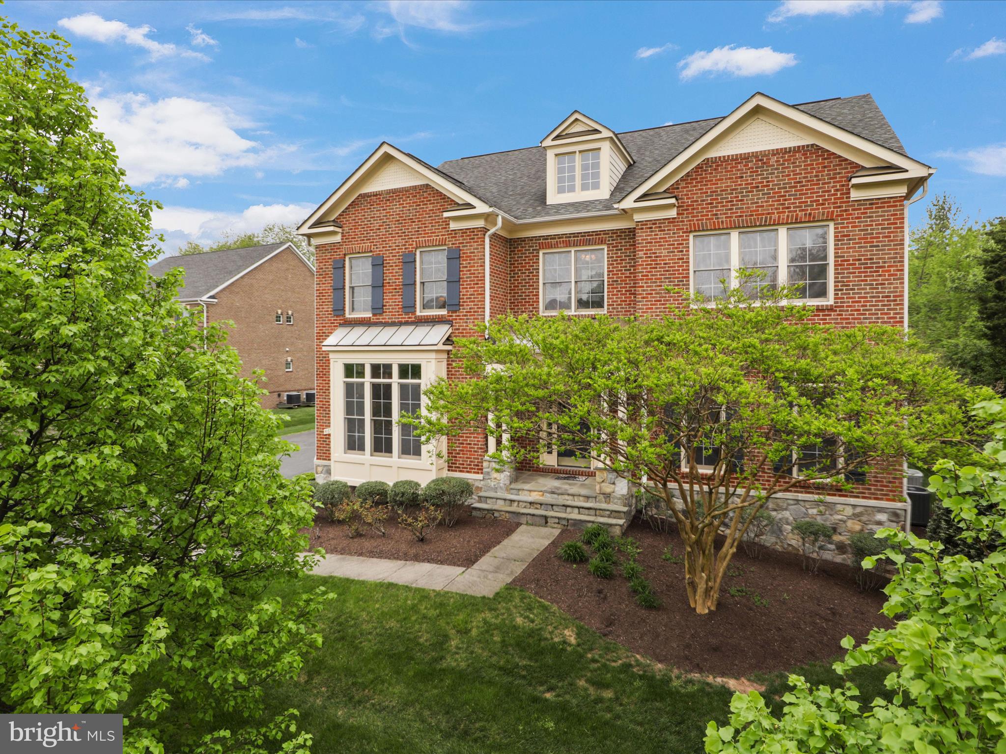 POPLAR TREE - Residential