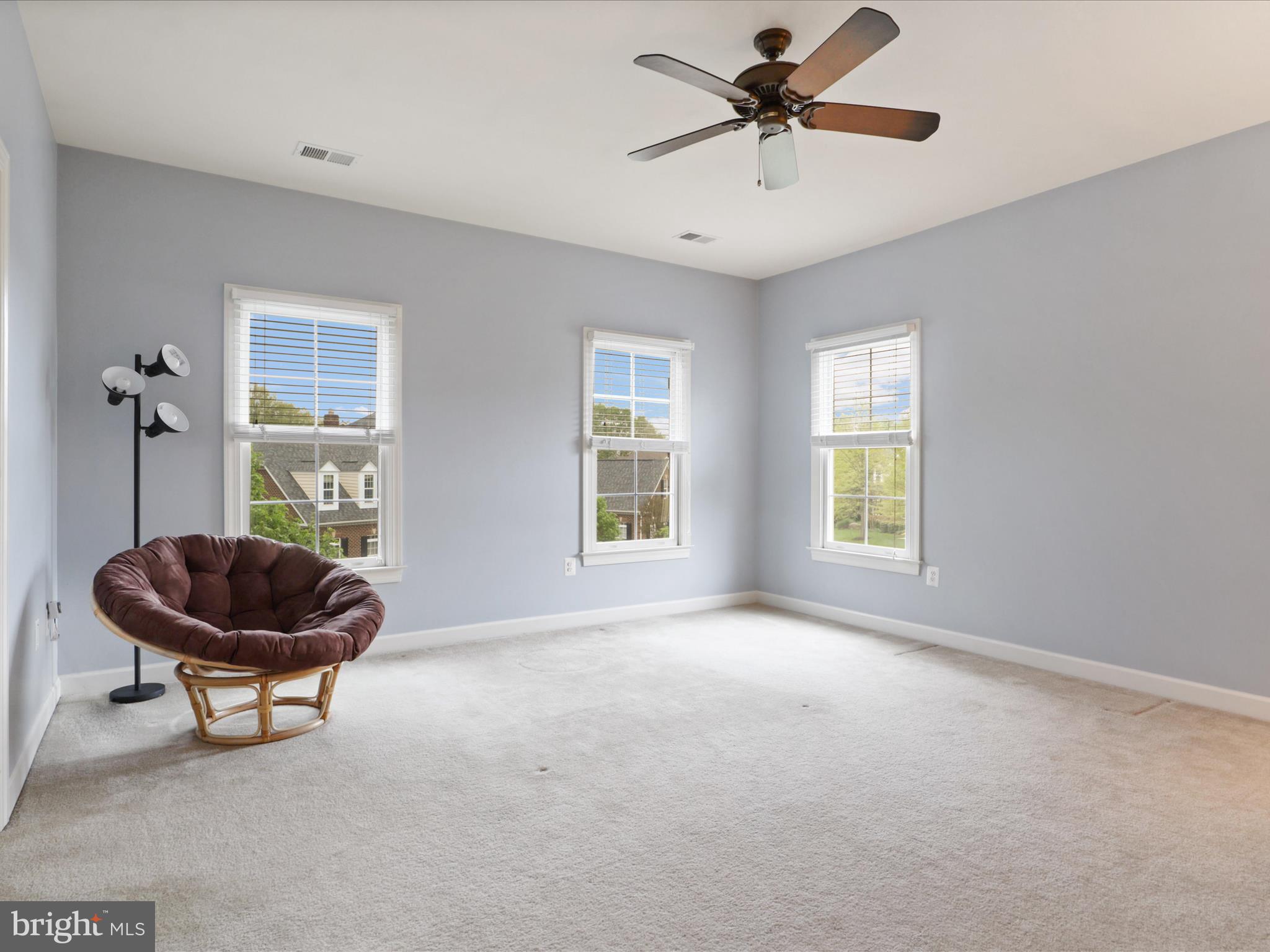 POPLAR TREE - Residential