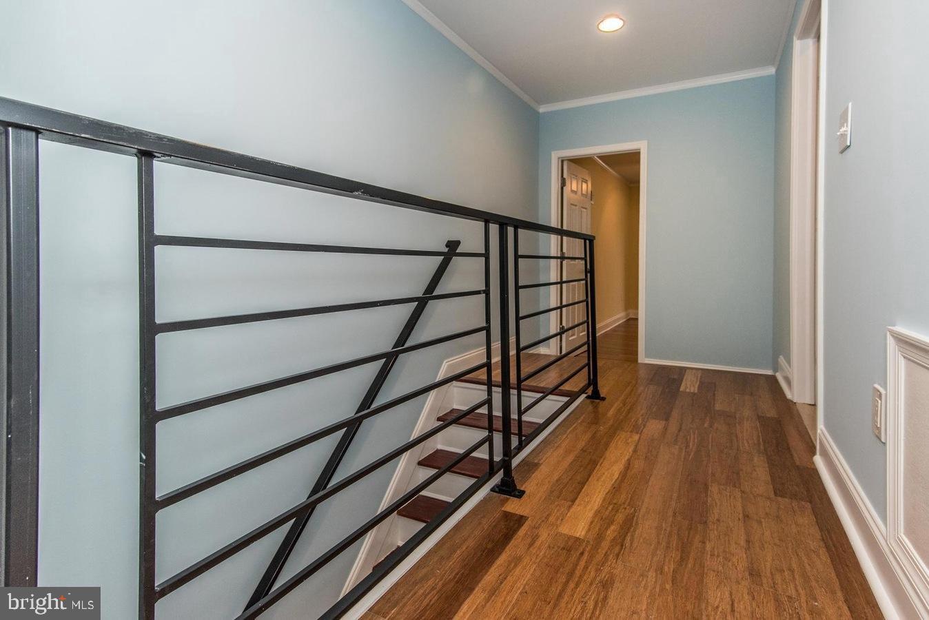 SHARSWOOD - Residential