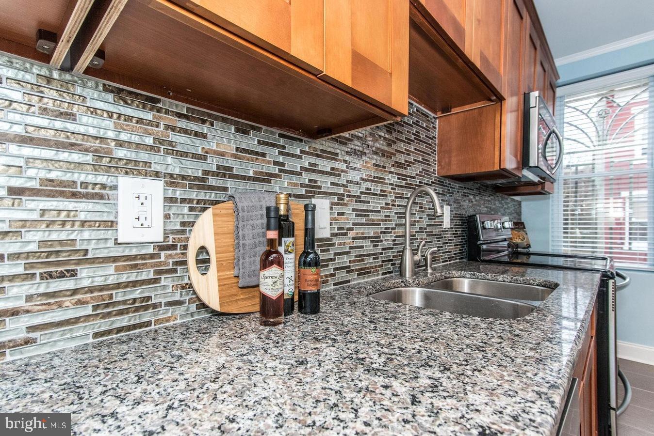 SHARSWOOD - Residential