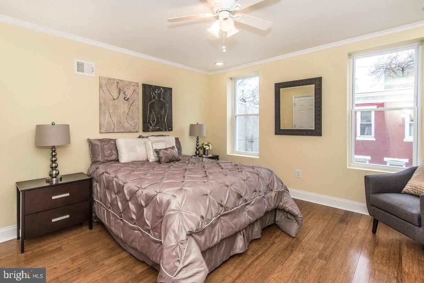 SHARSWOOD - Residential