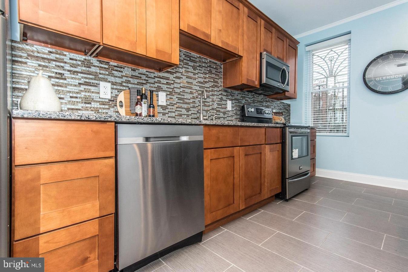 SHARSWOOD - Residential