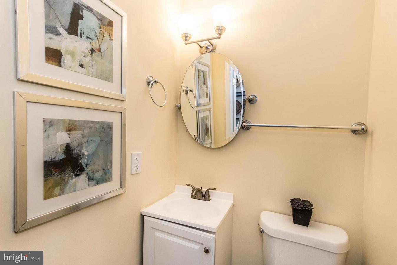 SHARSWOOD - Residential