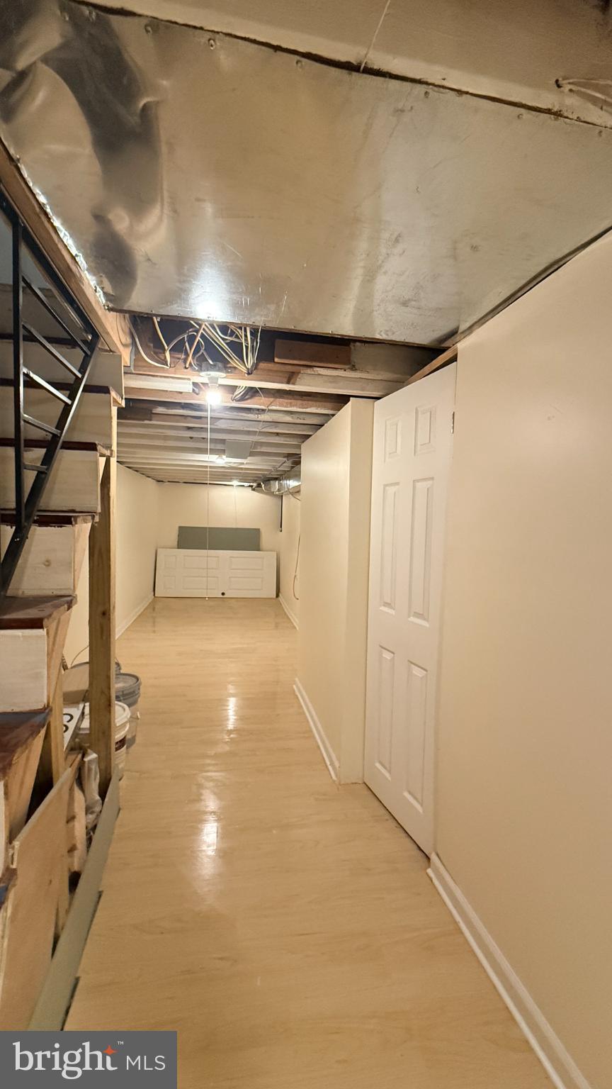 SHARSWOOD - Residential