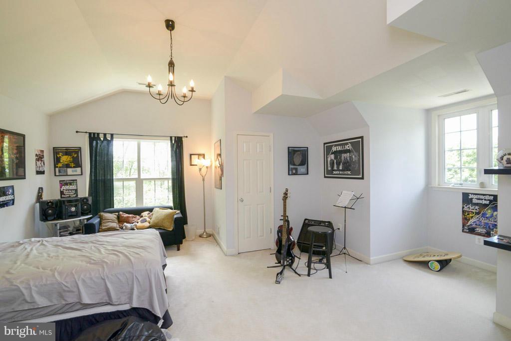 FAIR ARIANA - Residential