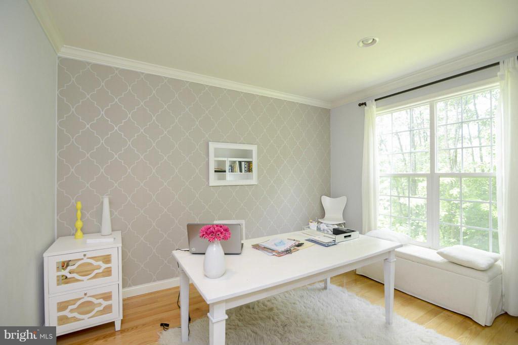 FAIR ARIANA - Residential