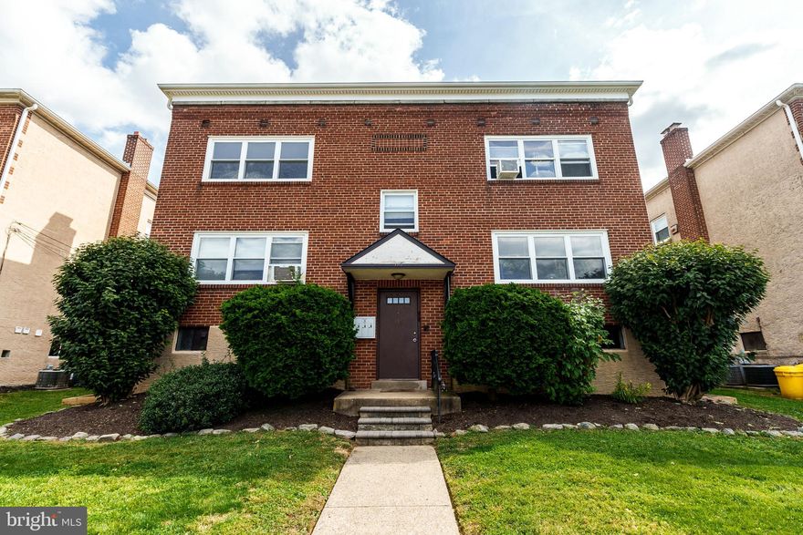 This two-bedroom was recently renovated and offers a living room, dining area, updated kitchen with stainless steel appliances, and two good size bedrooms. It also has a five-burner gas range, access to a laundry area with your own full size, side-by-side washer and dryer, and comes with a one car attached garage and central air. The location is wonderful and is within walking distance to Oreland train station, shopping, dining, parks and ball fields. This home is situated perfectly between Keswick Village and downtown Ambler: both approximately 10 minutes away. A minimum one-year lease is required.