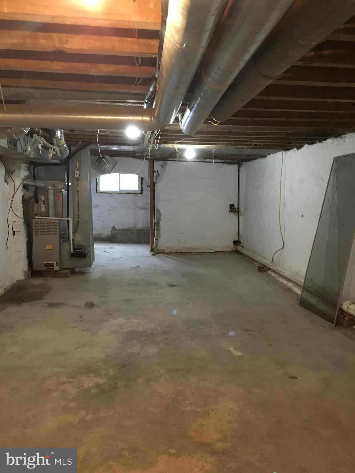 PHILADELPHIA (NORTHWEST) - Residential