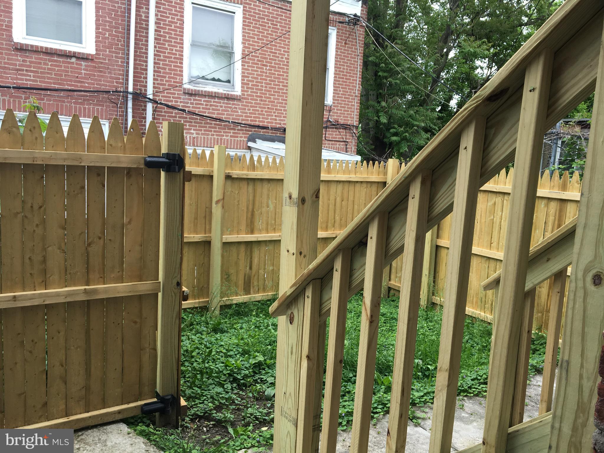 PHILADELPHIA (NORTHWEST) - Residential