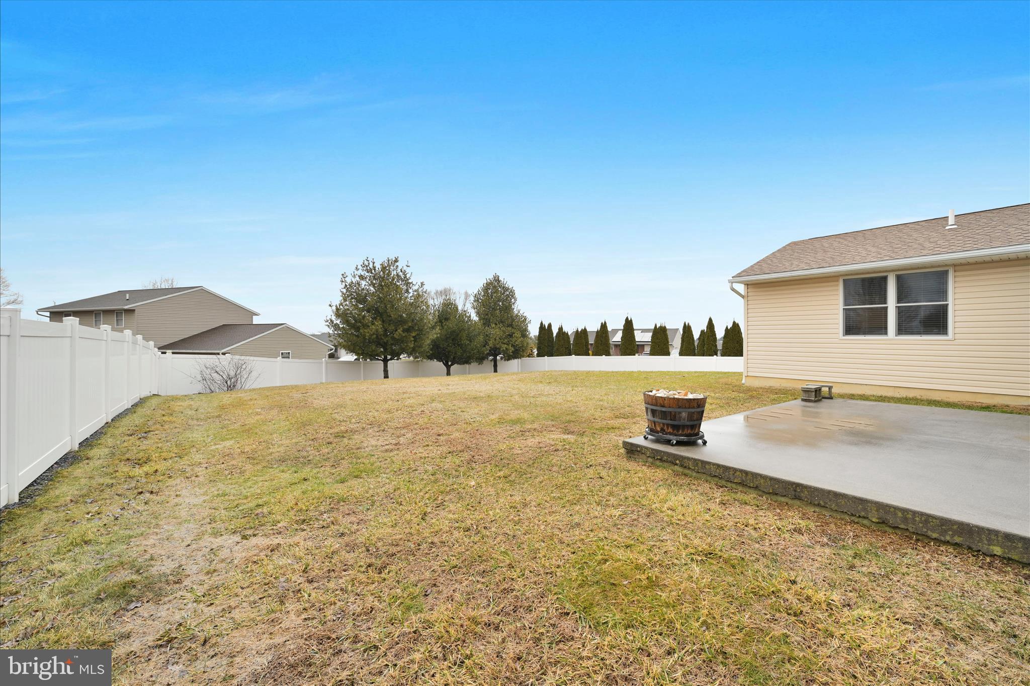 NEWBURG VILLAGE - Residential