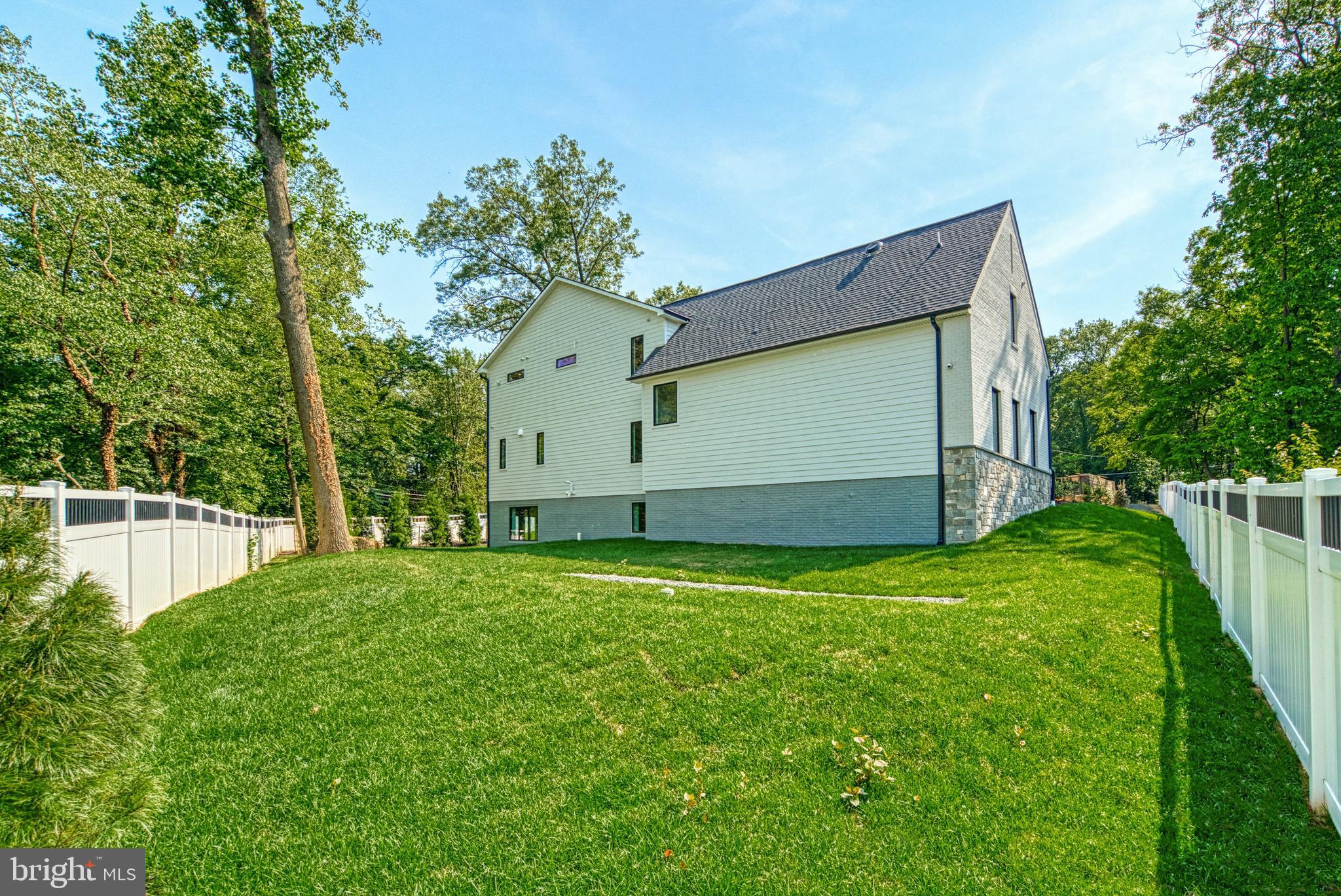 EL NIDO - Residential