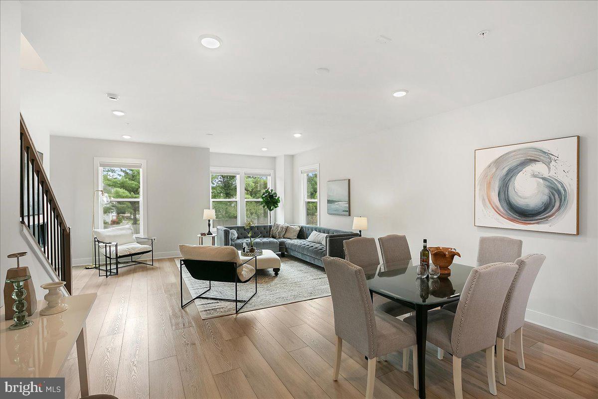 RESTON ARBORETUM - Residential