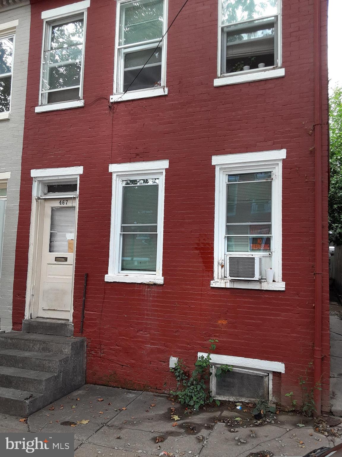 8TH WARD - Residential Income