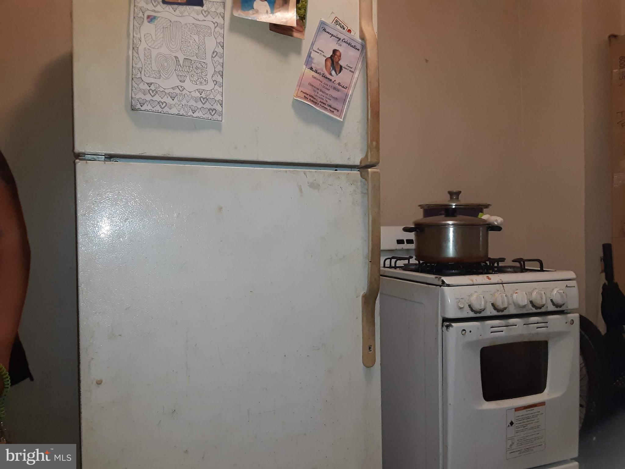 8TH WARD - Residential Income