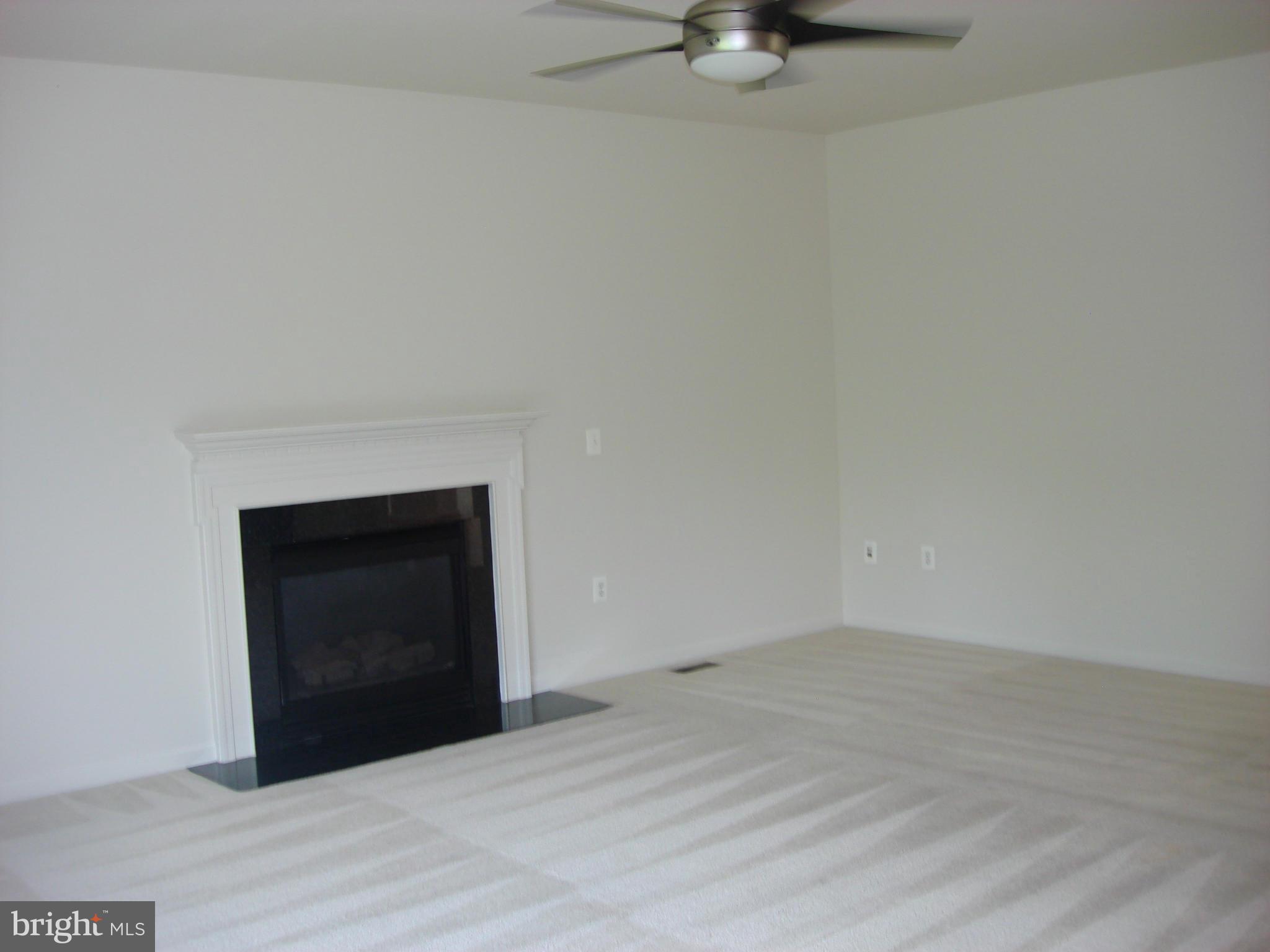 LIONSFIELD VALLEY - Residential Lease