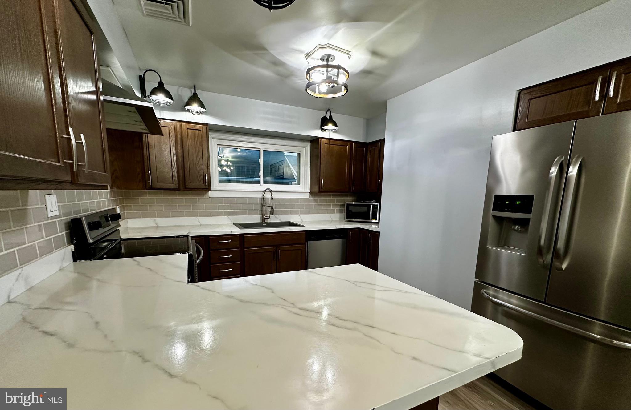 ANDOVER ESTATES - Residential