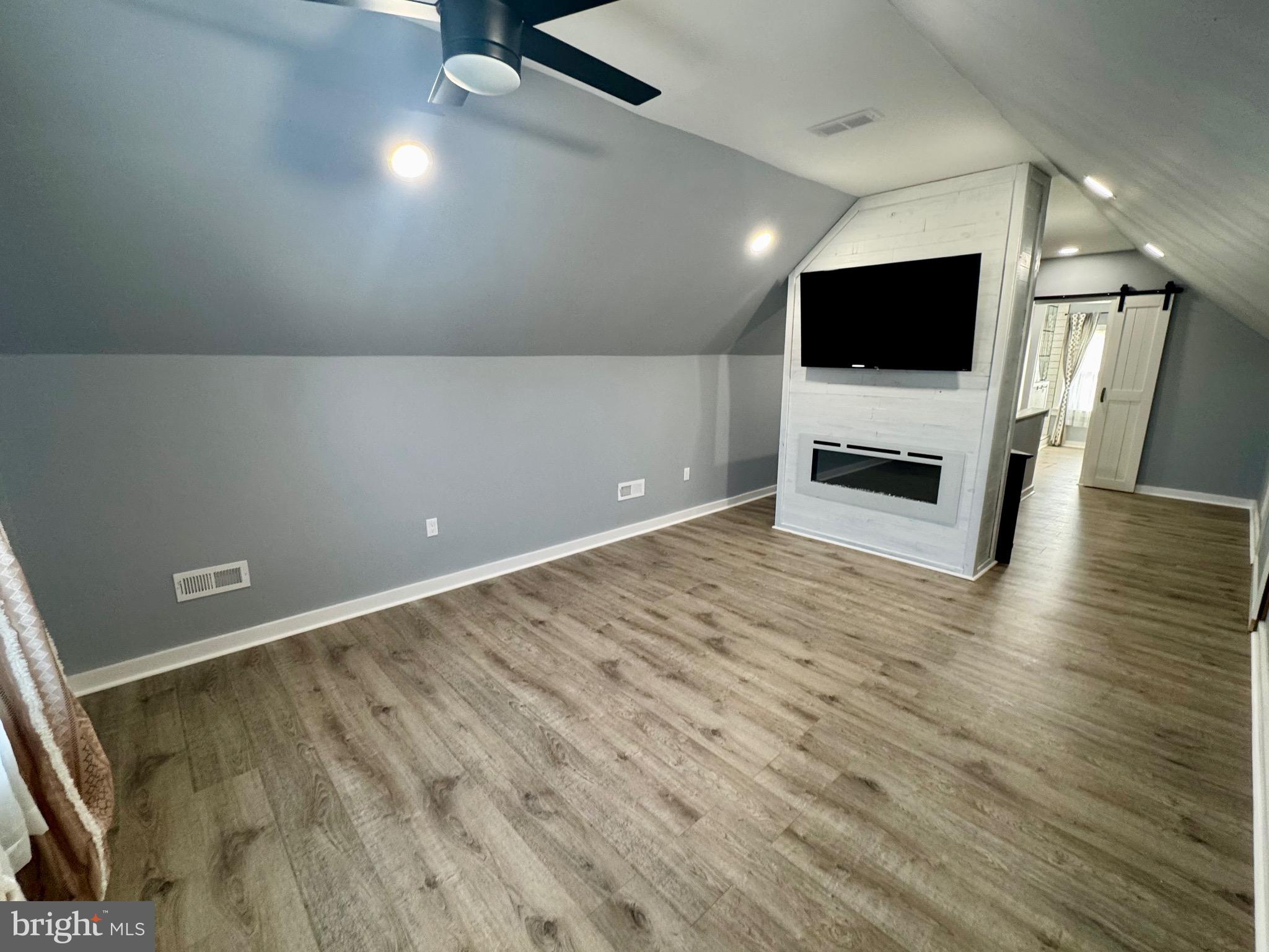 ANDOVER ESTATES - Residential