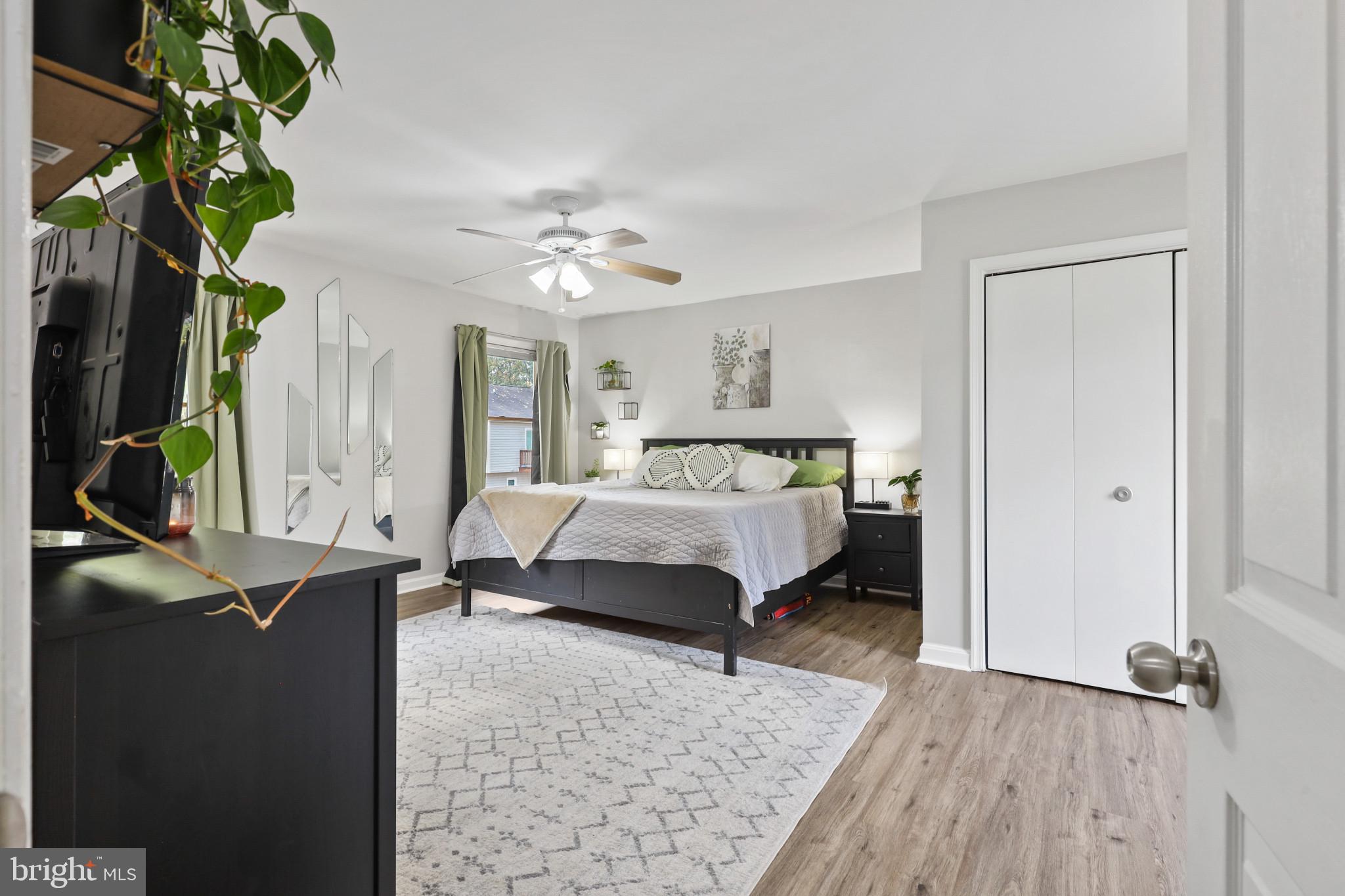 AVALON SHORES - Residential