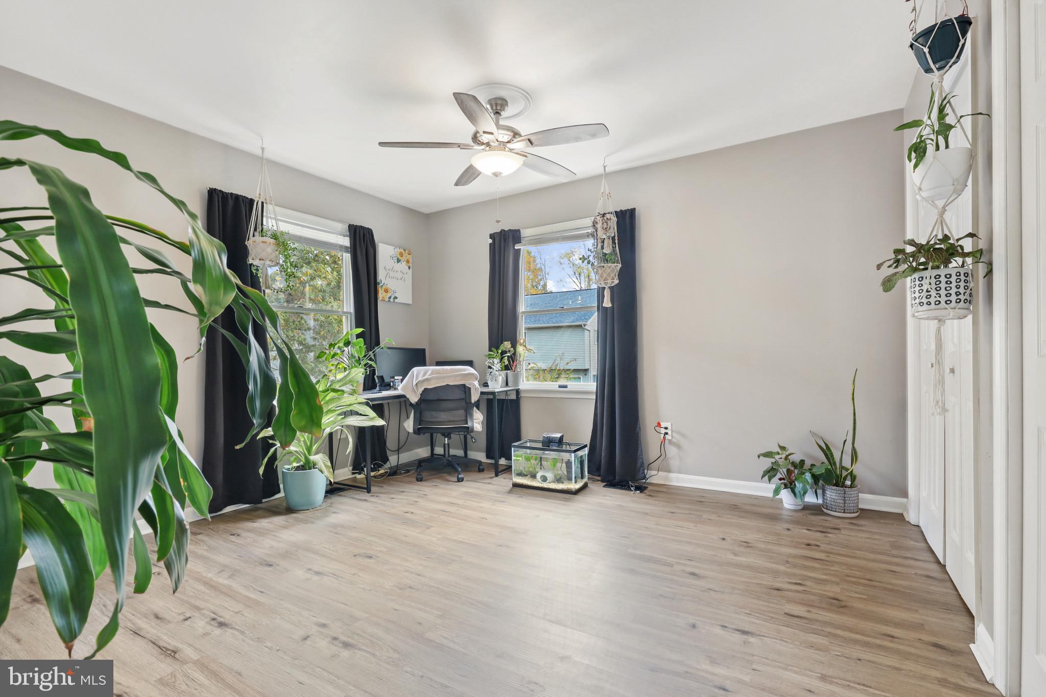 AVALON SHORES - Residential