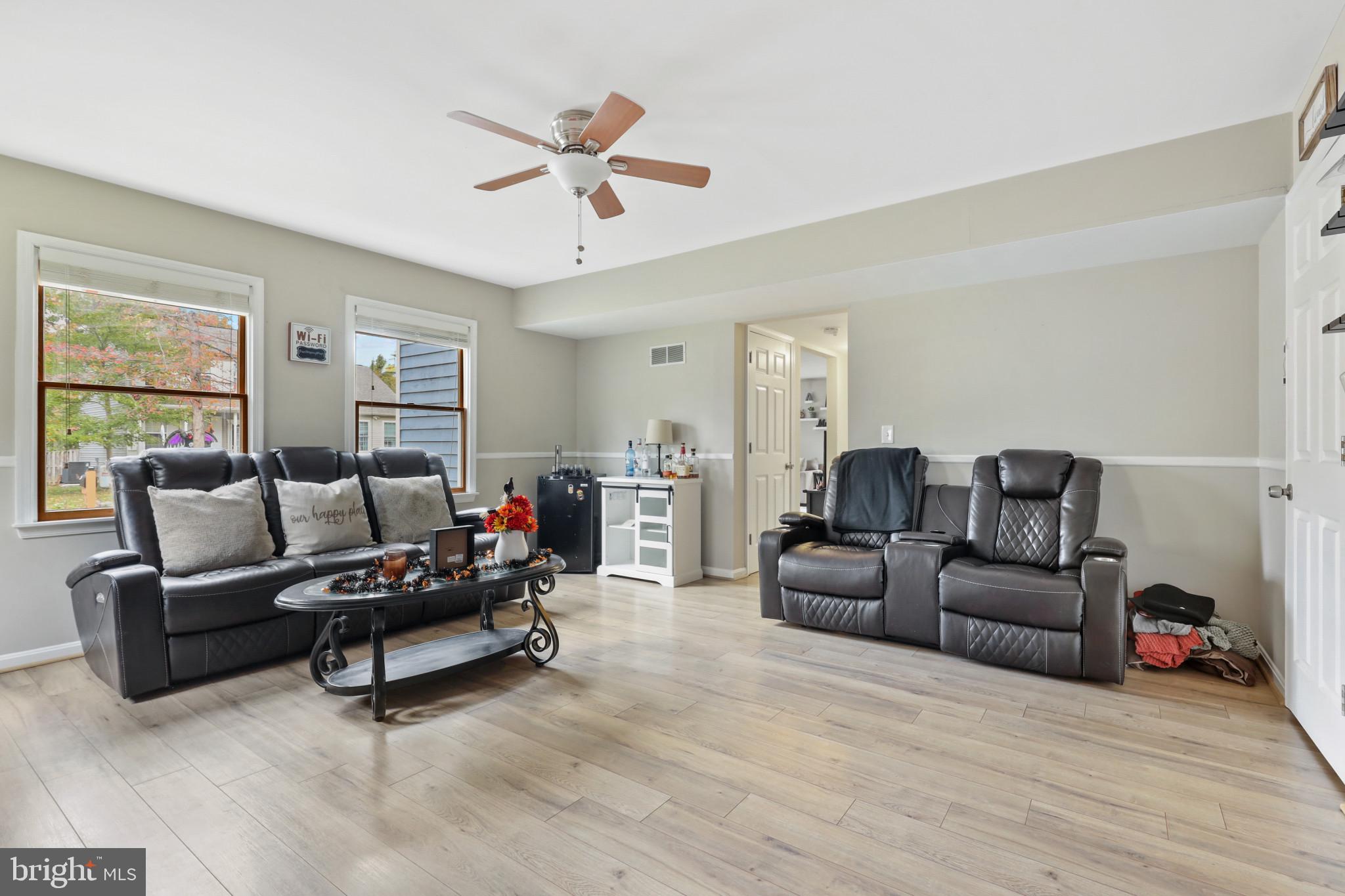 AVALON SHORES - Residential