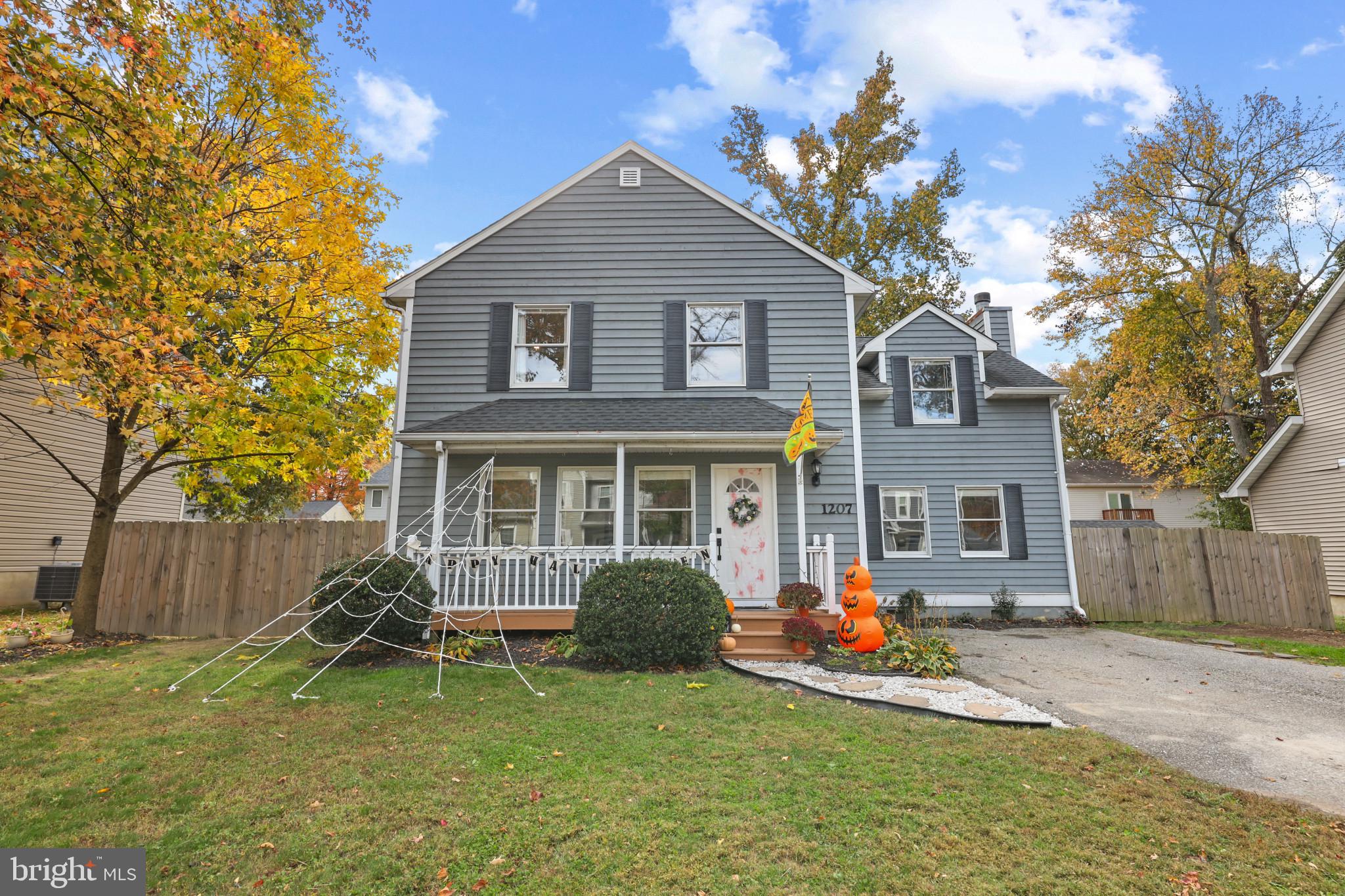 AVALON SHORES - Residential