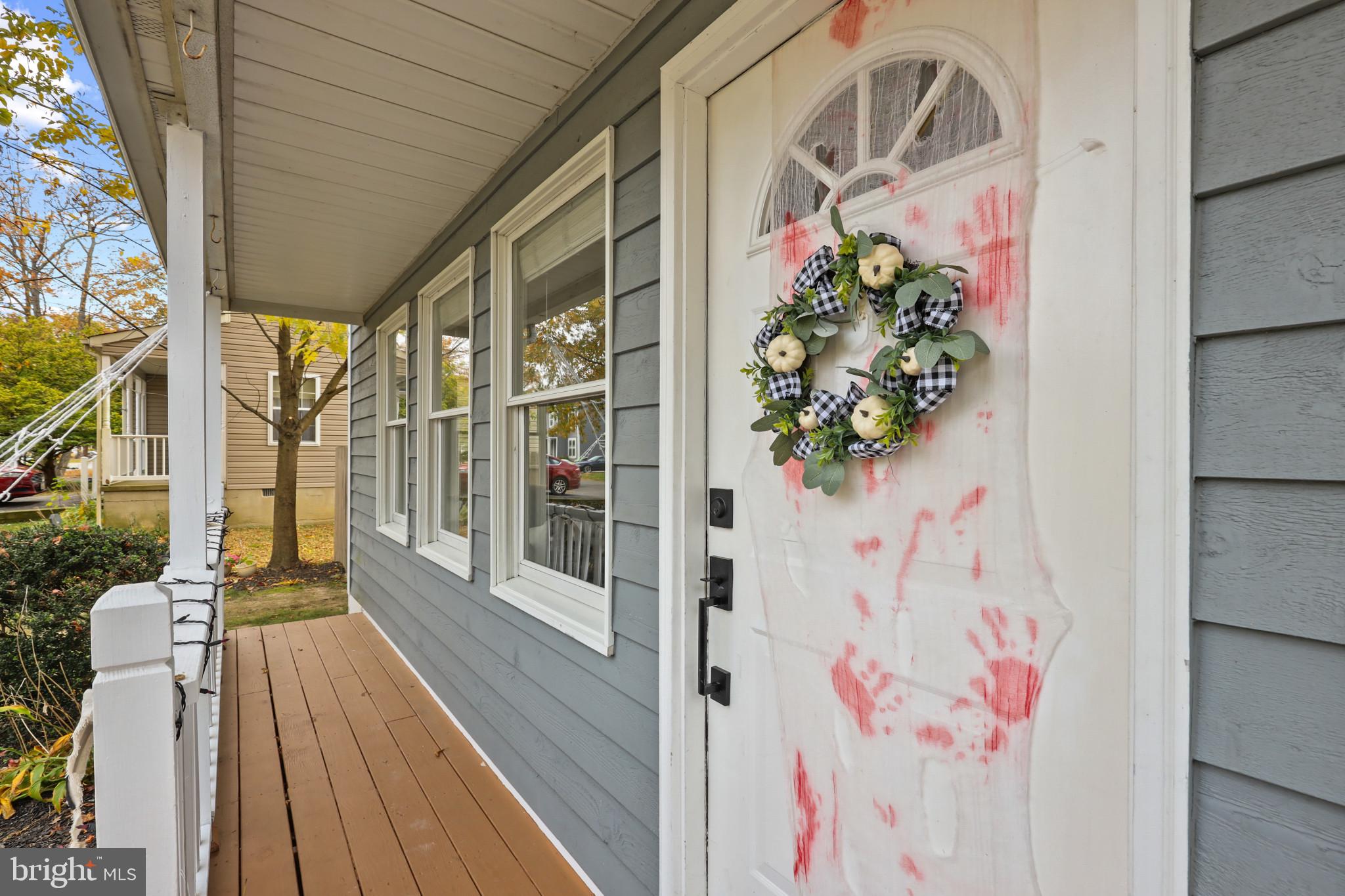 AVALON SHORES - Residential