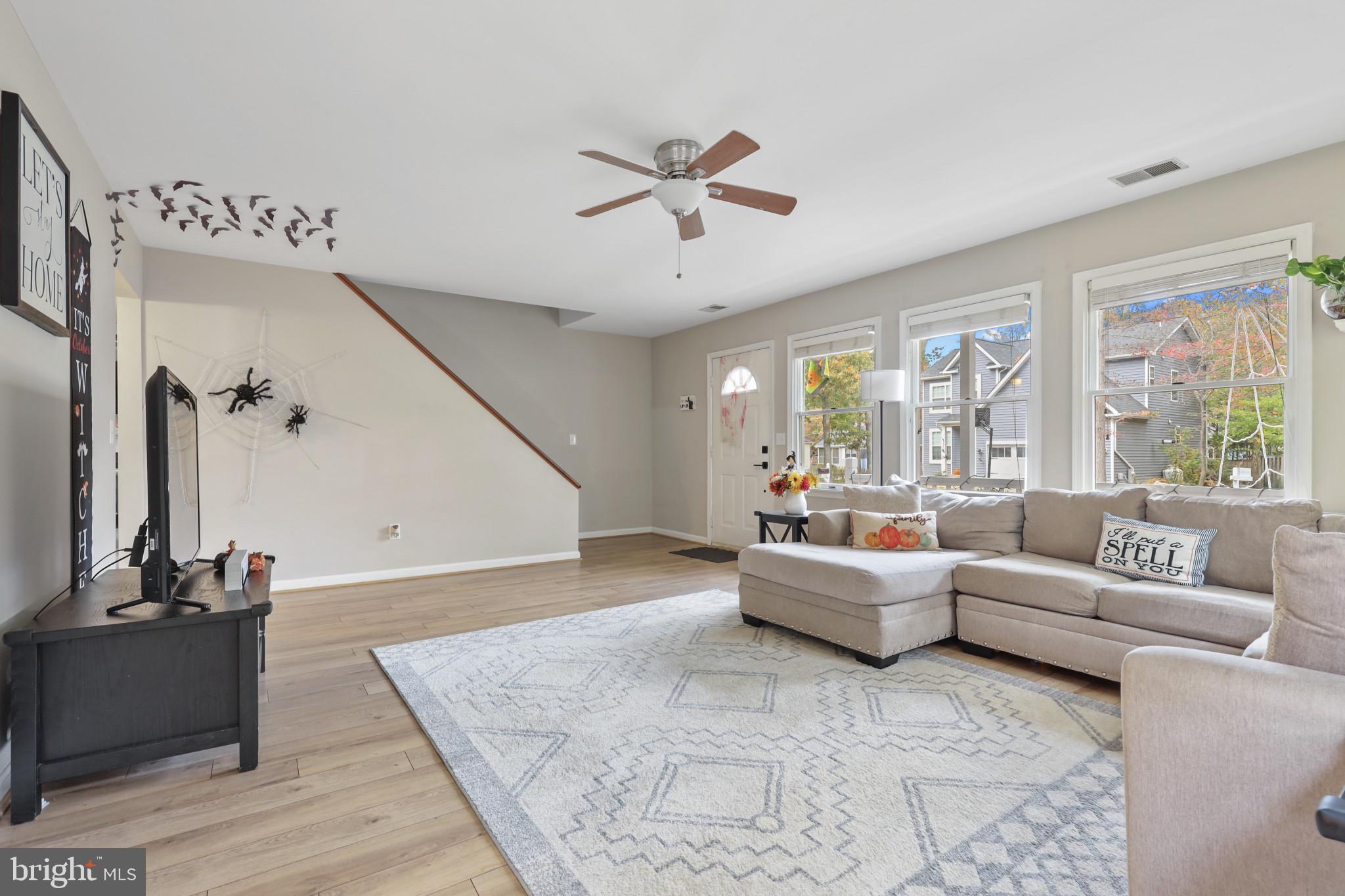 AVALON SHORES - Residential