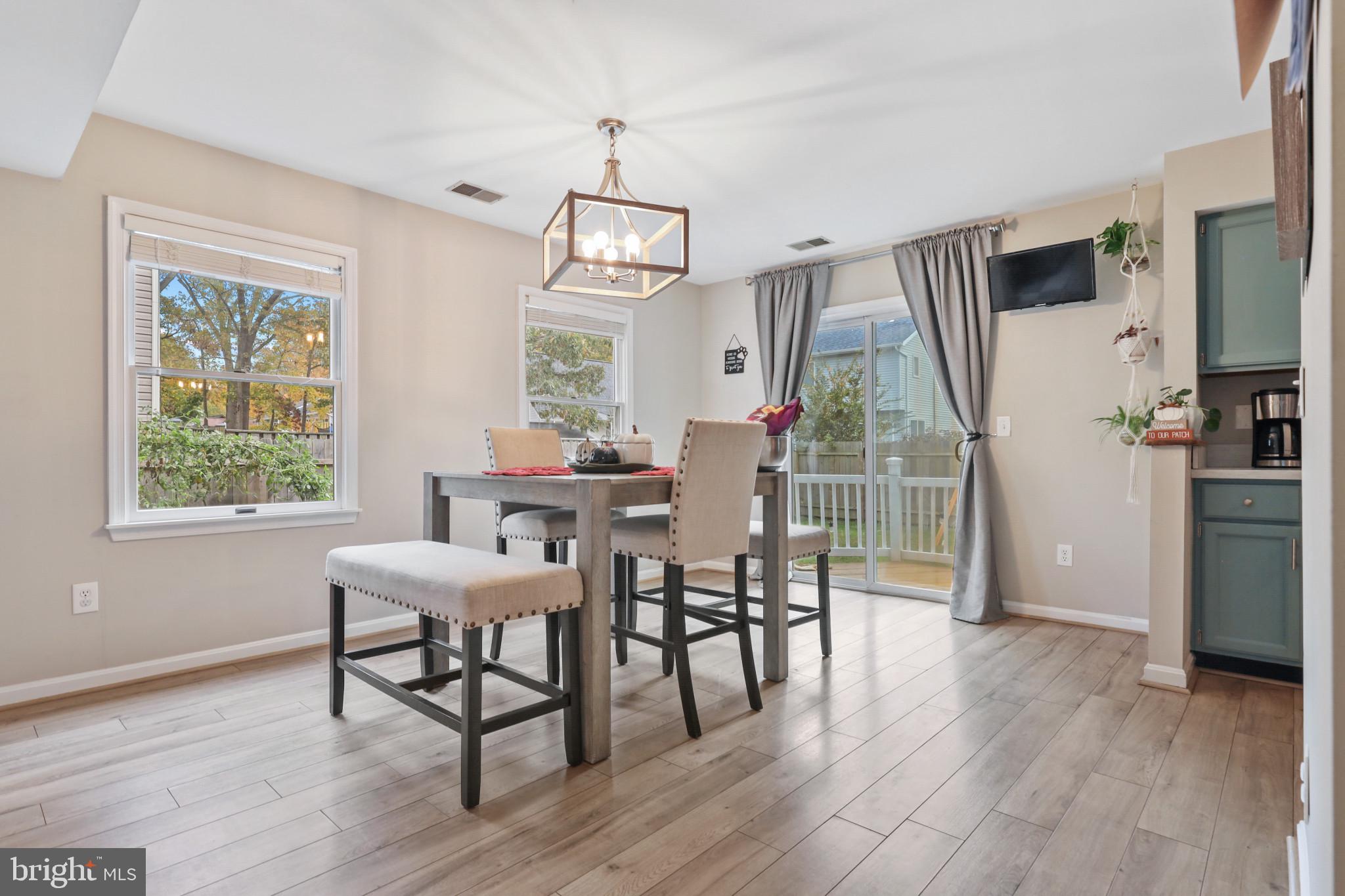 AVALON SHORES - Residential